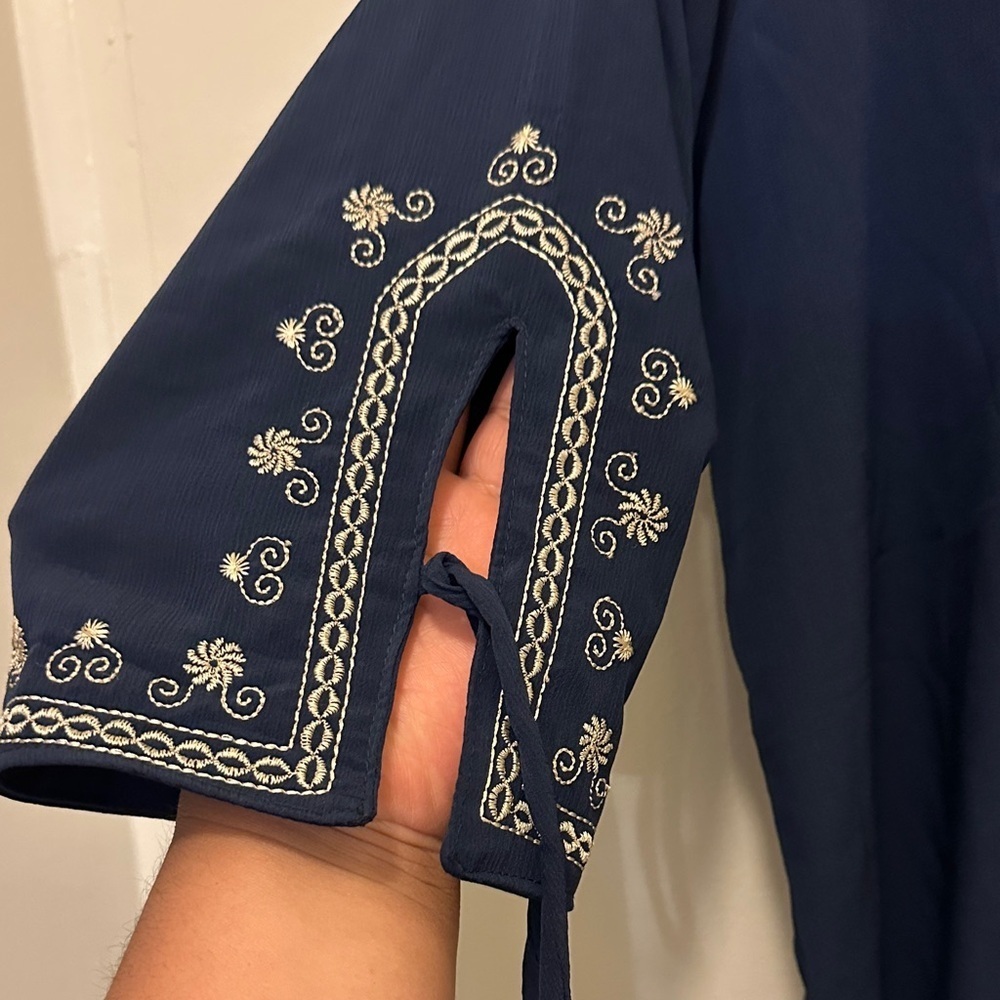 Elegant Navy Embroidered Blouse - Picture 5 of 8